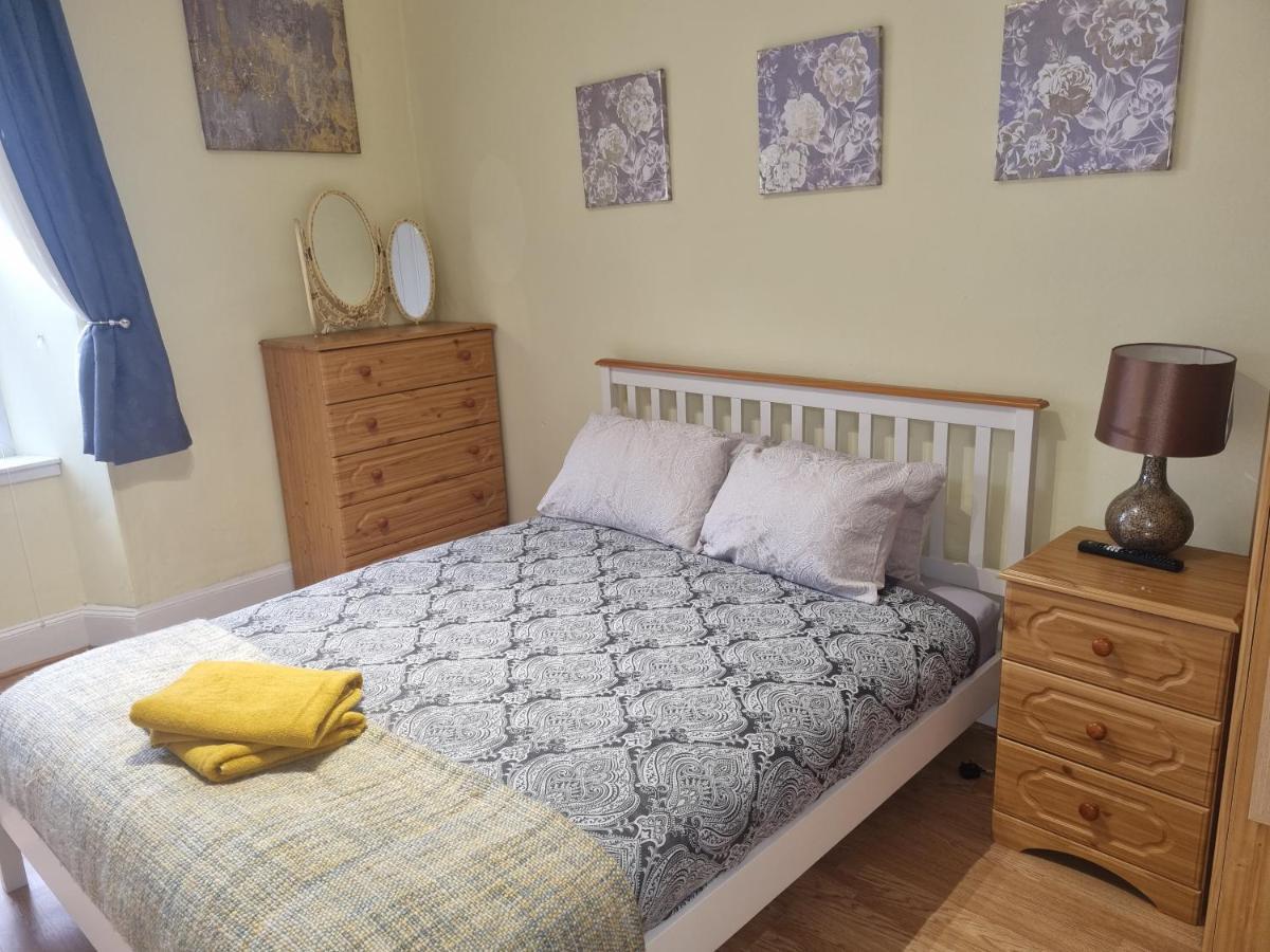 Nanny Bambi's Highland Hoose * Inverness