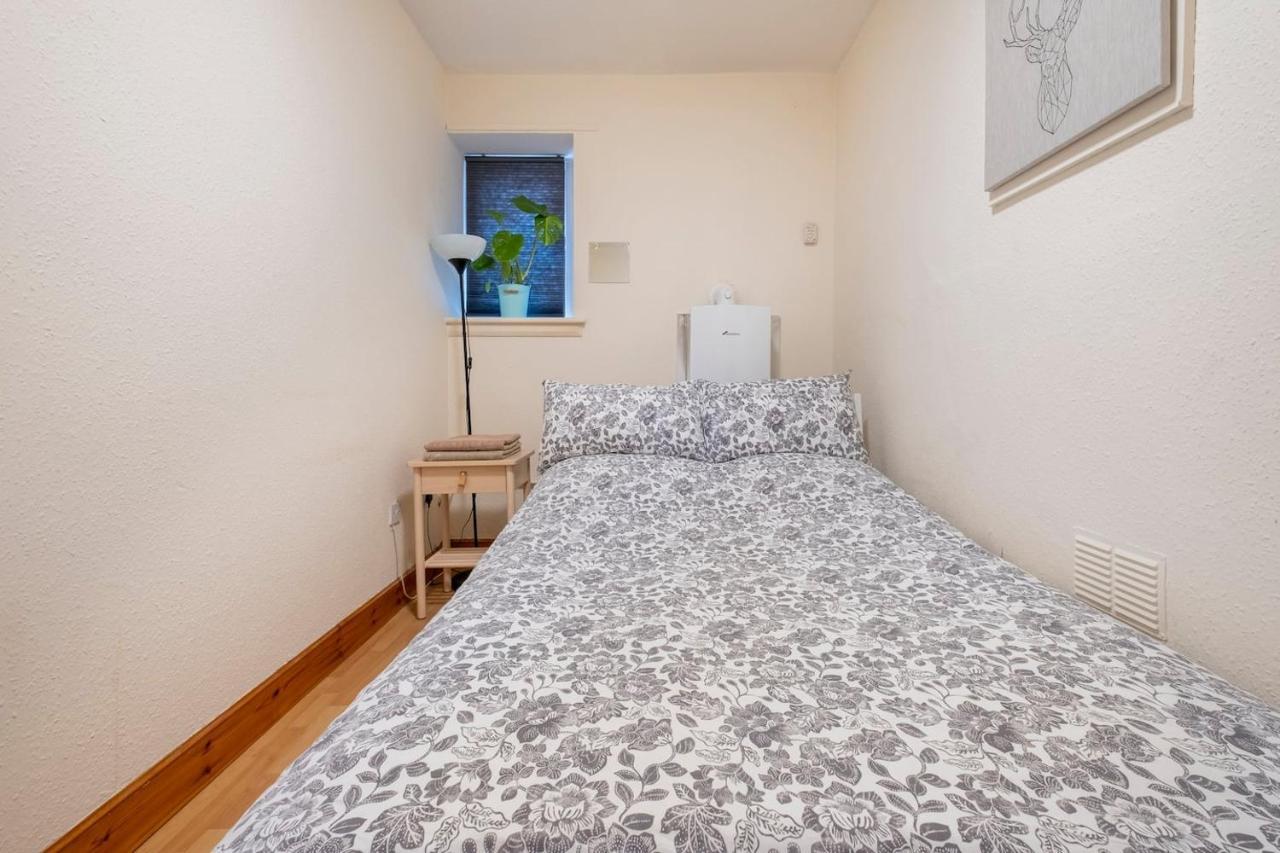 2 Bed Ness - Court Apartment