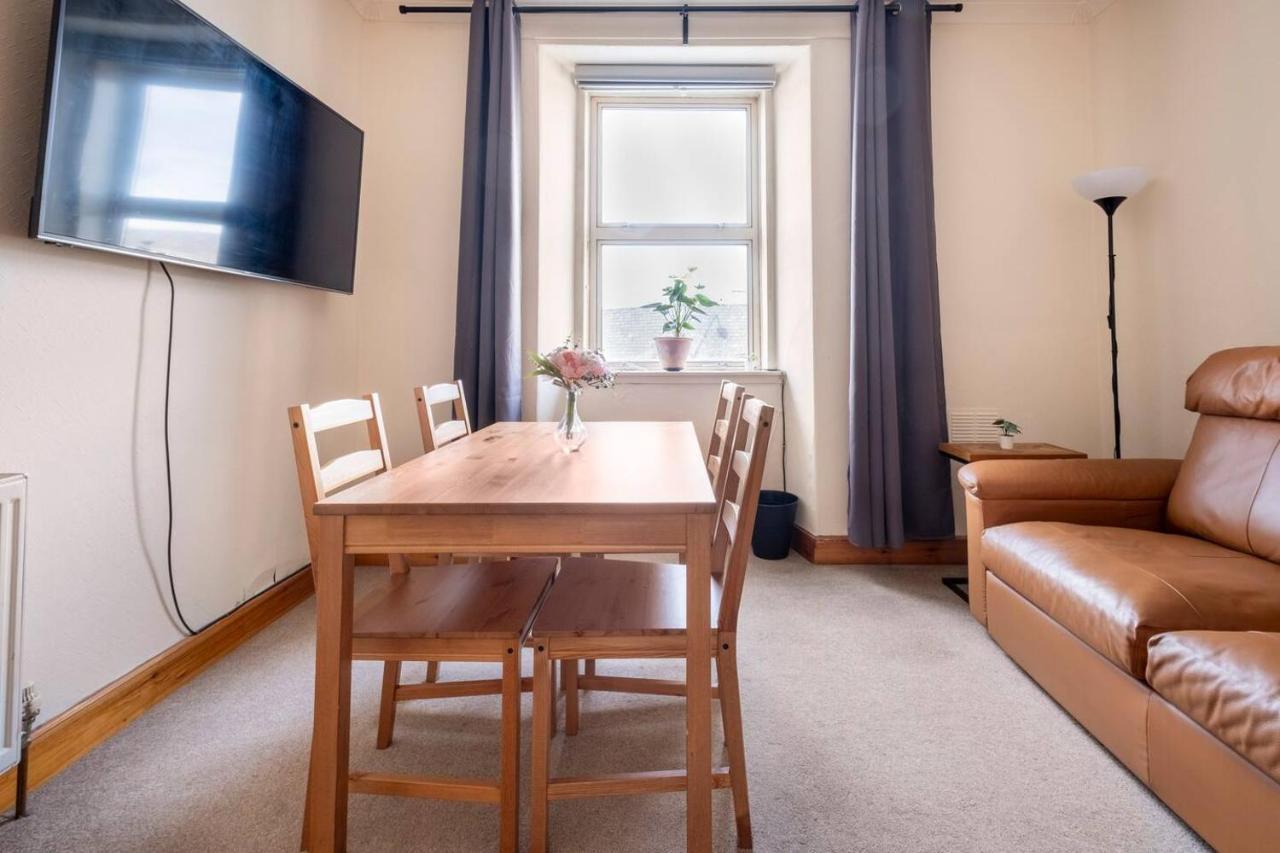 2 Bed Ness - Court *