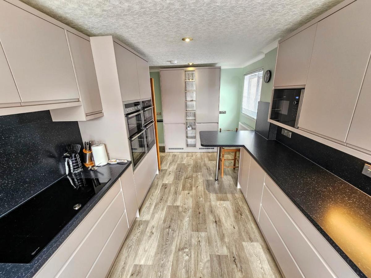 Mystayinn Abermar 12 Bedroom House Inverness