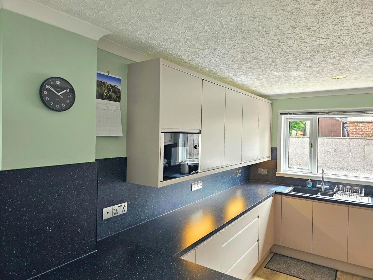 Mystayinn Abermar 12 Bedroom House Holiday home