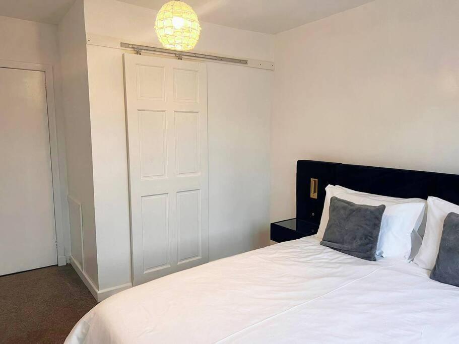 Shared House In