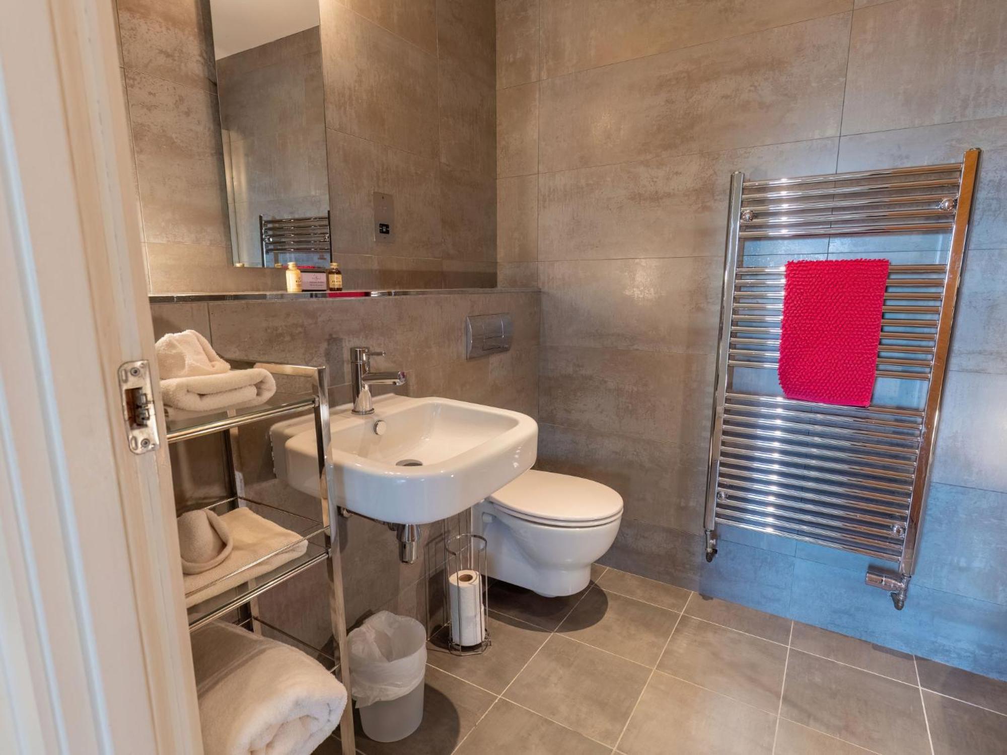 Druid Temple By Interhome * Inverness