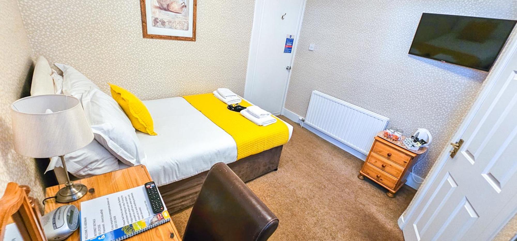 Mystayinn Abermar 12 Bedroom House *