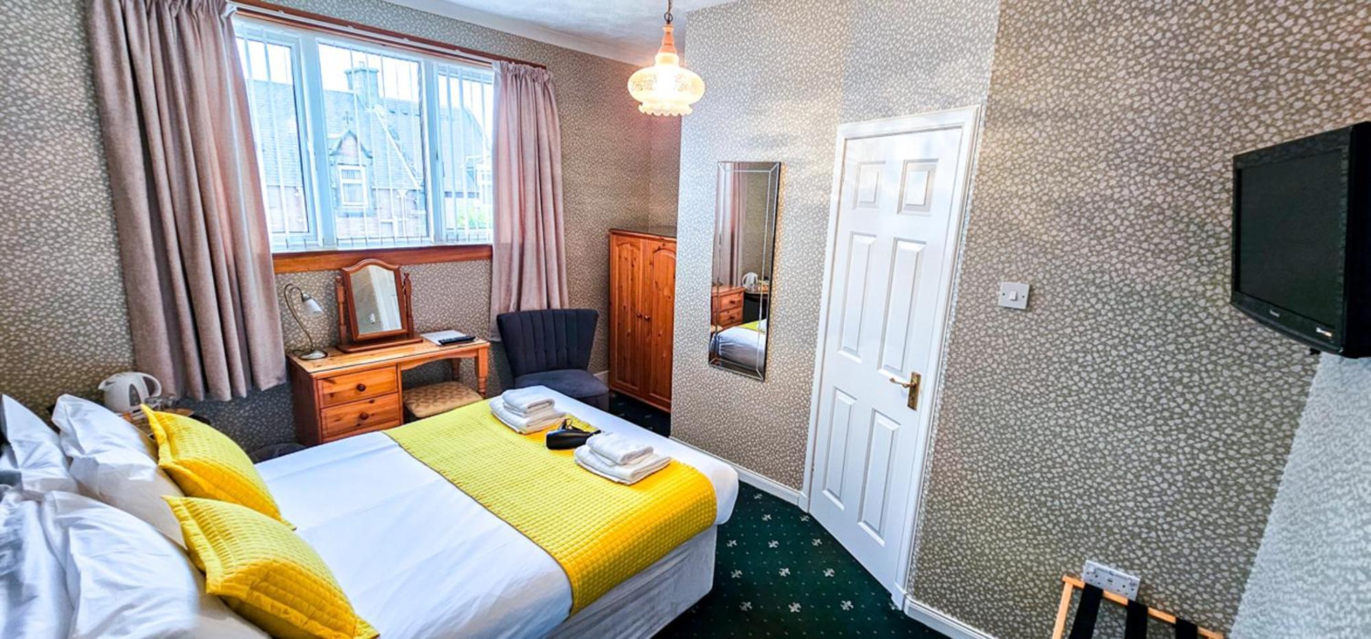 Mystayinn Abermar 12 Bedroom House Holiday home