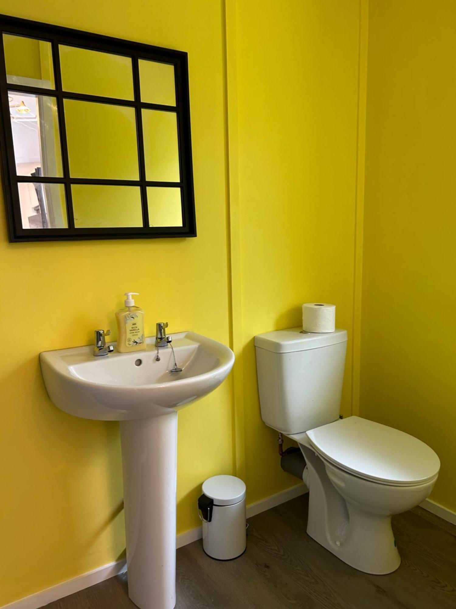 1lochness Glam Lodge Inverness