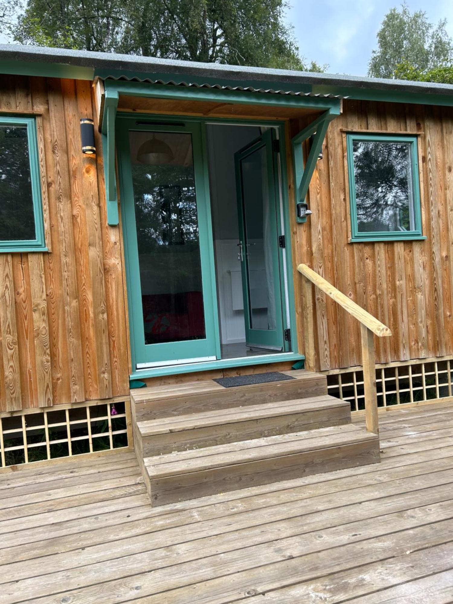 Lodge 1lochness Glam *