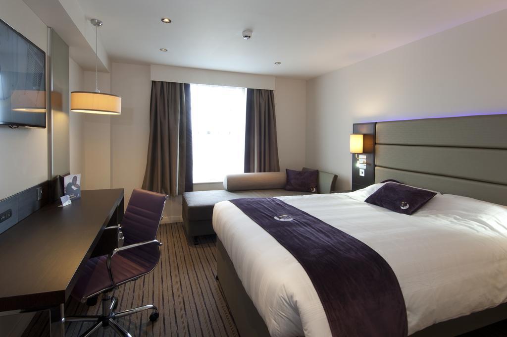 Hotel Premier East
