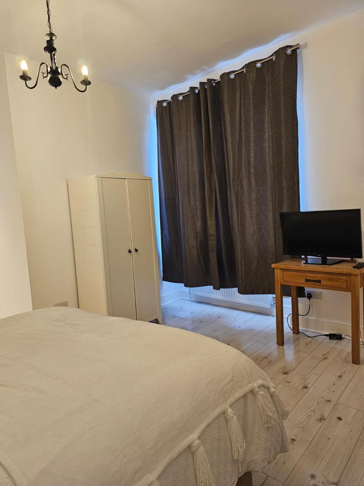 Centre - 1bed Flat Inverness