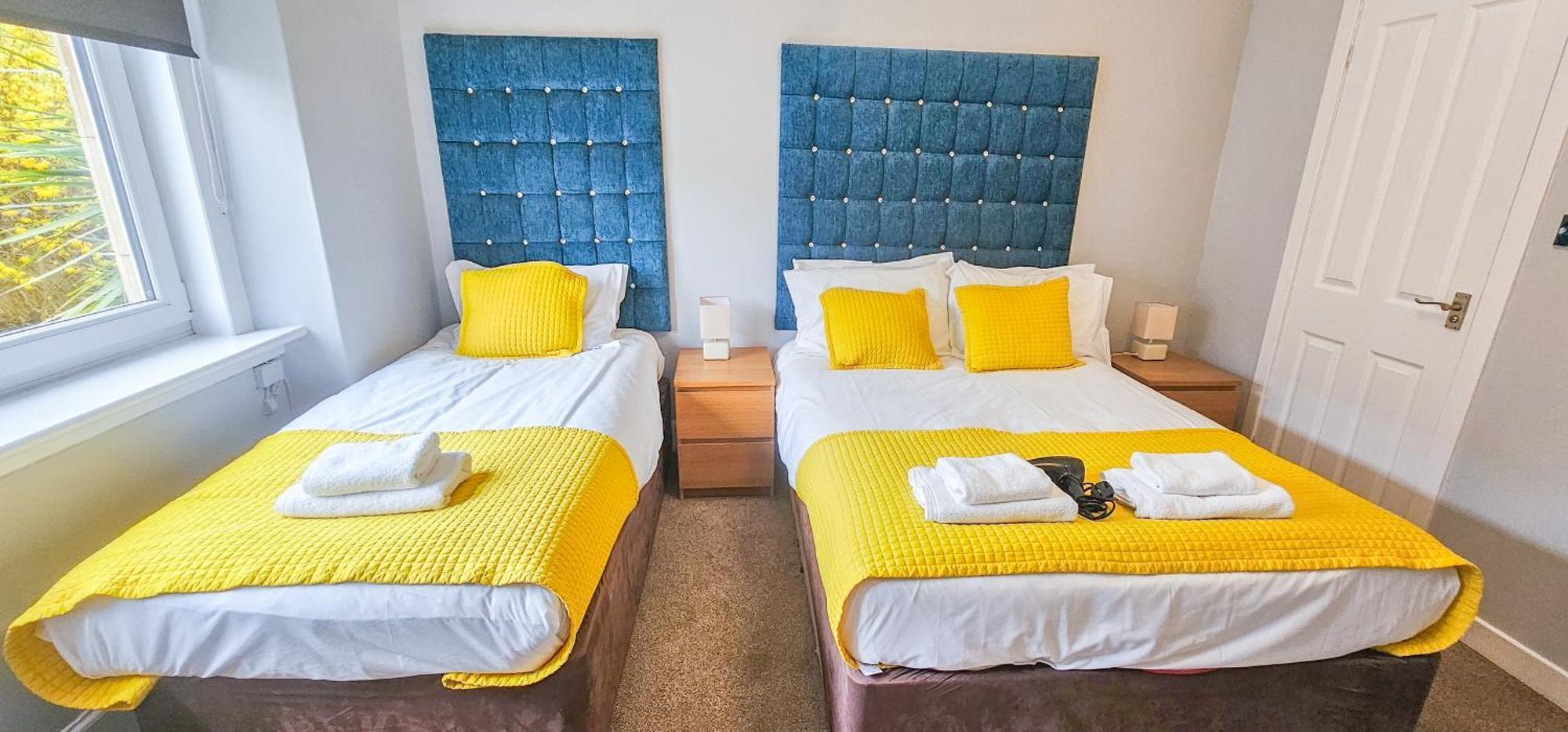 Casa de férias Mystayinn Strathblane 7 Bedroom Full House - Inverness
