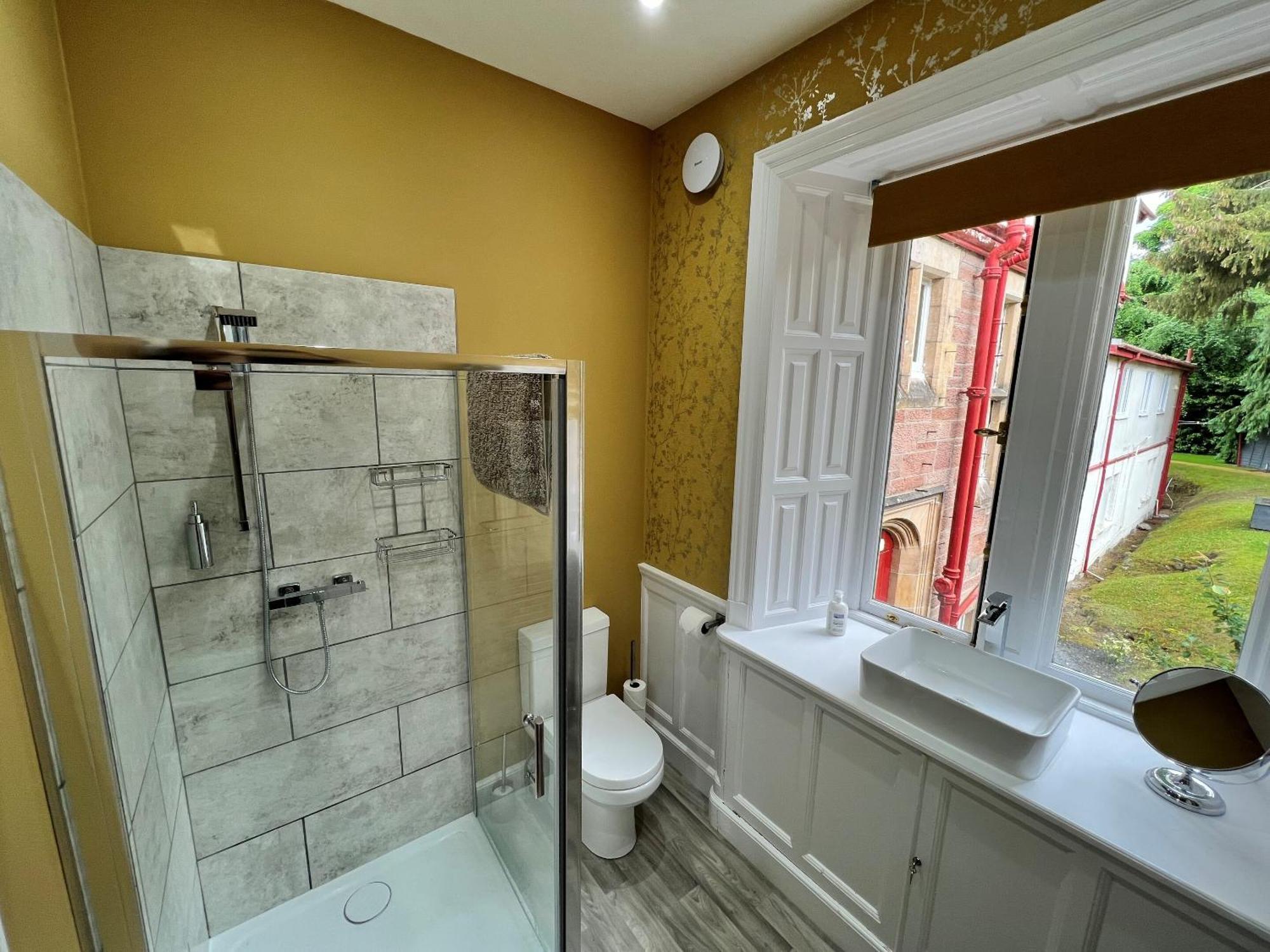 Guest house Rossal House Apartments, Inverness, Highlands 3*