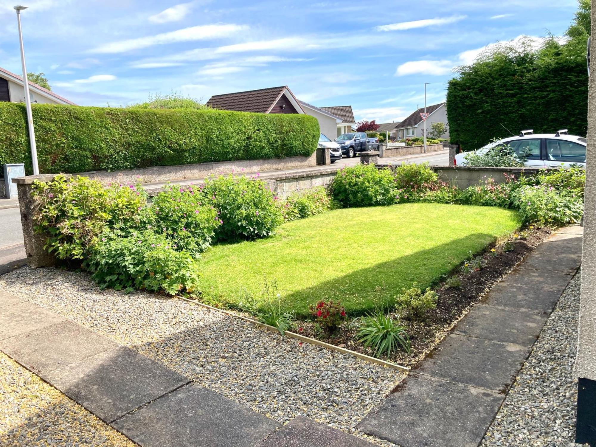 'edgewood' - Detached Holiday home *