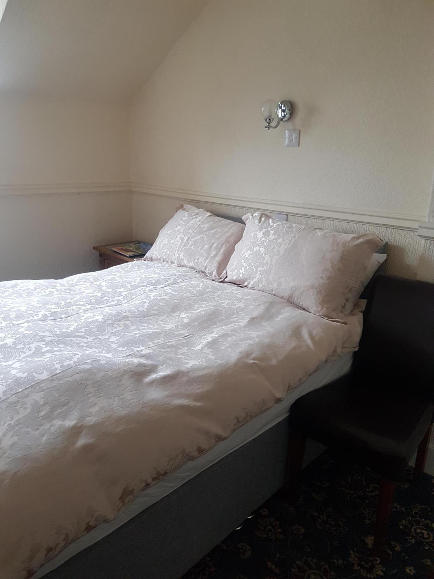 Bed & Breakfast Cedar
