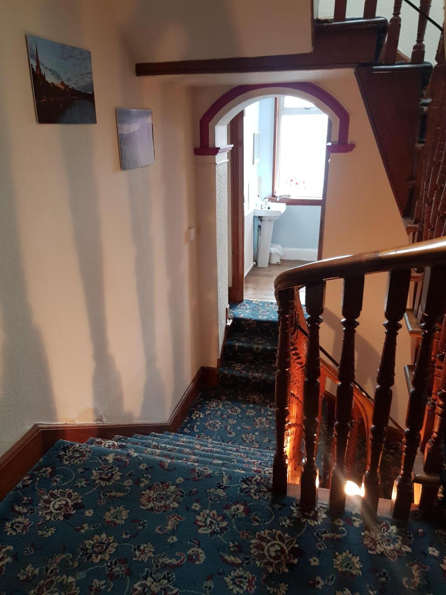 Cedar Bed & Breakfast 3*