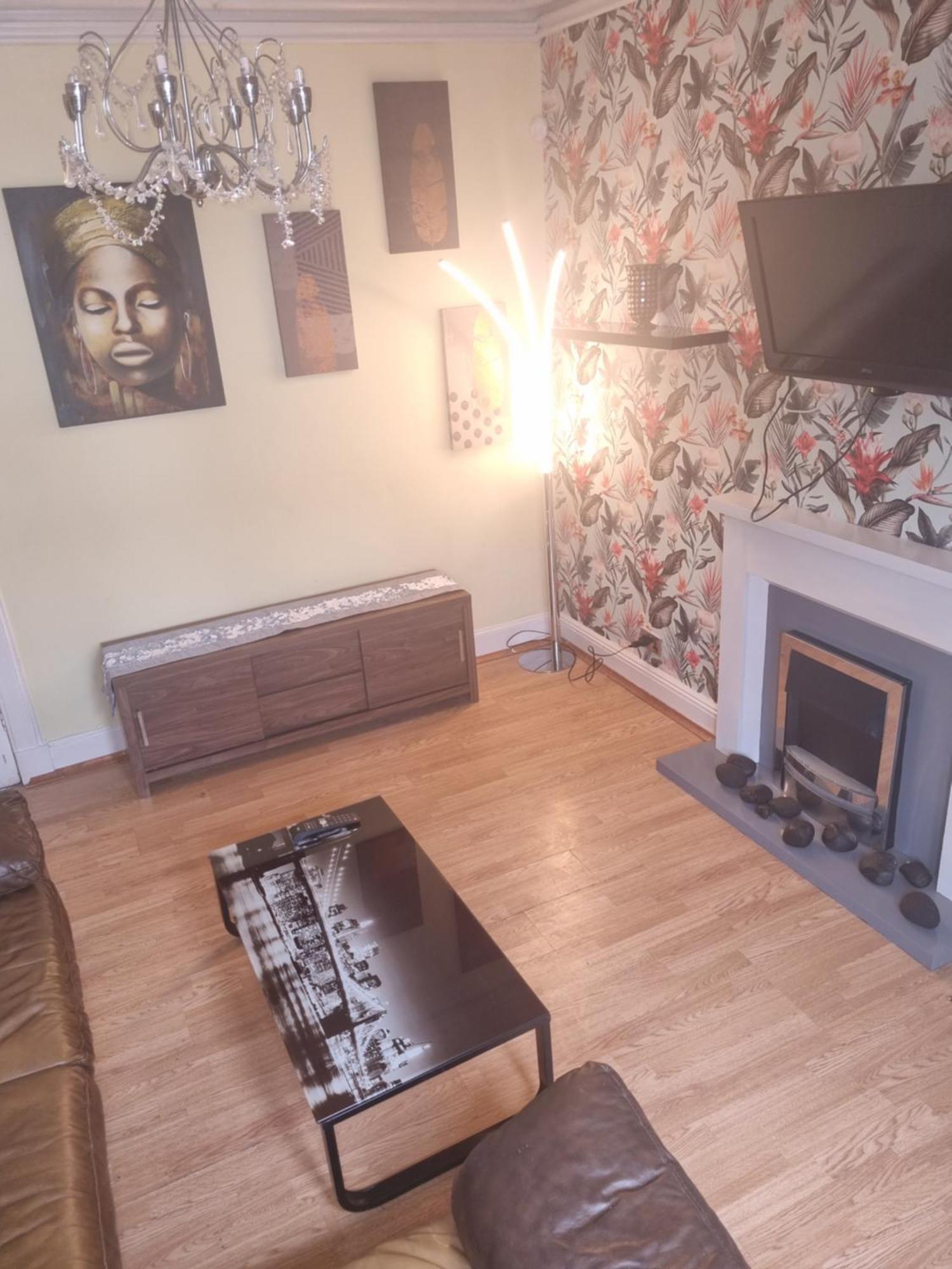 Nanny Bambi's Highland Hoose Apartment *