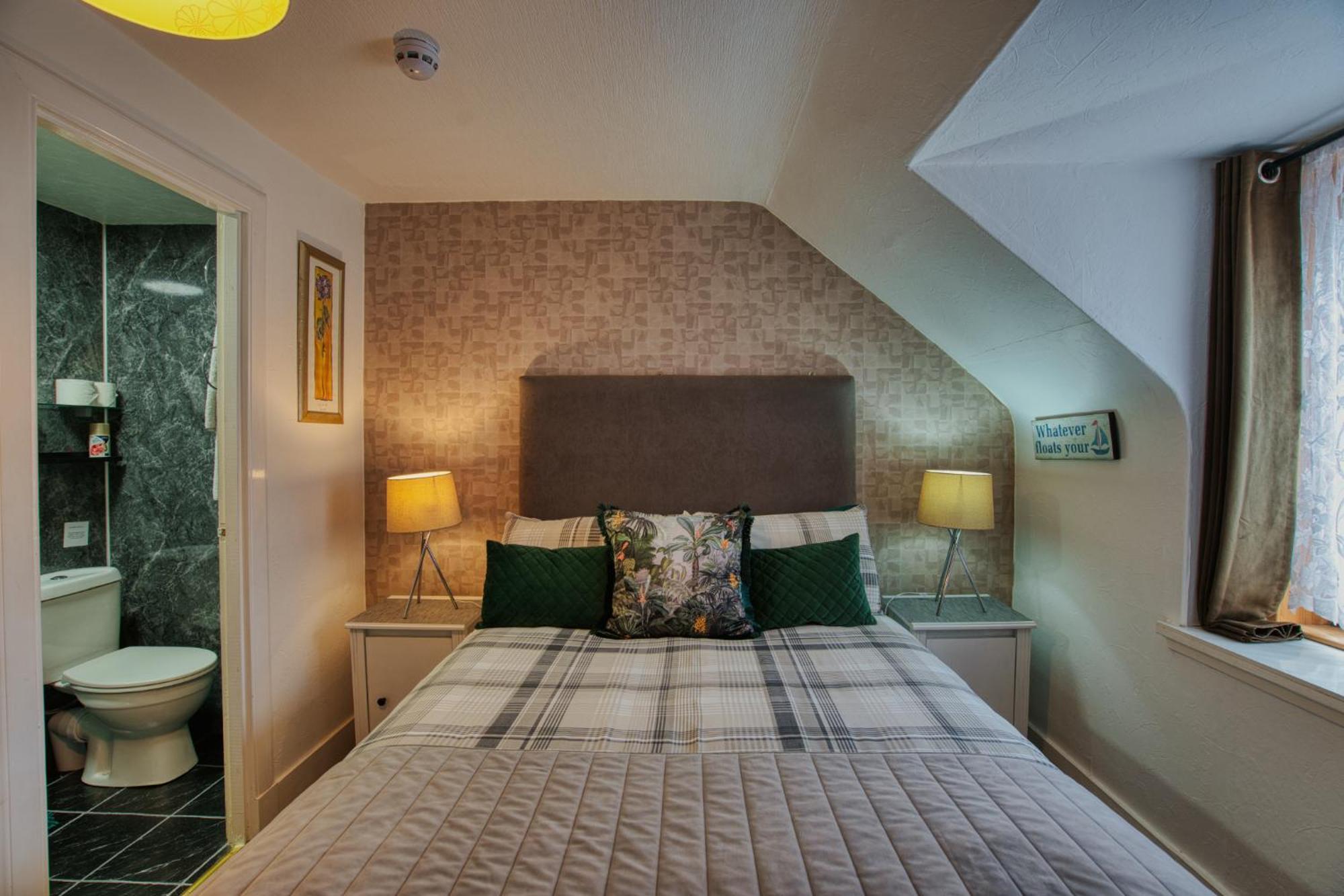 Pitfaranne Guest house Inverness