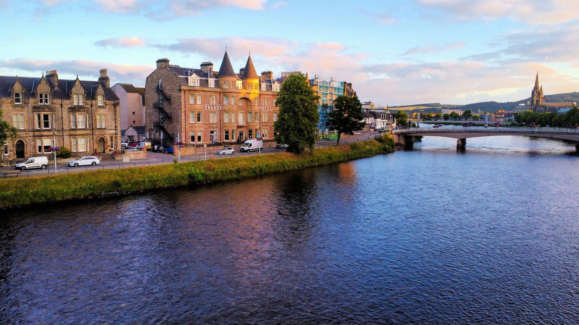 Western Palace & Inverness