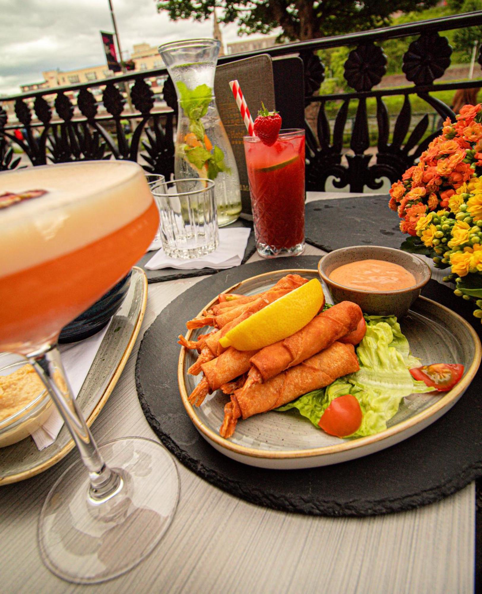 Western Palace & 4* Inverness
