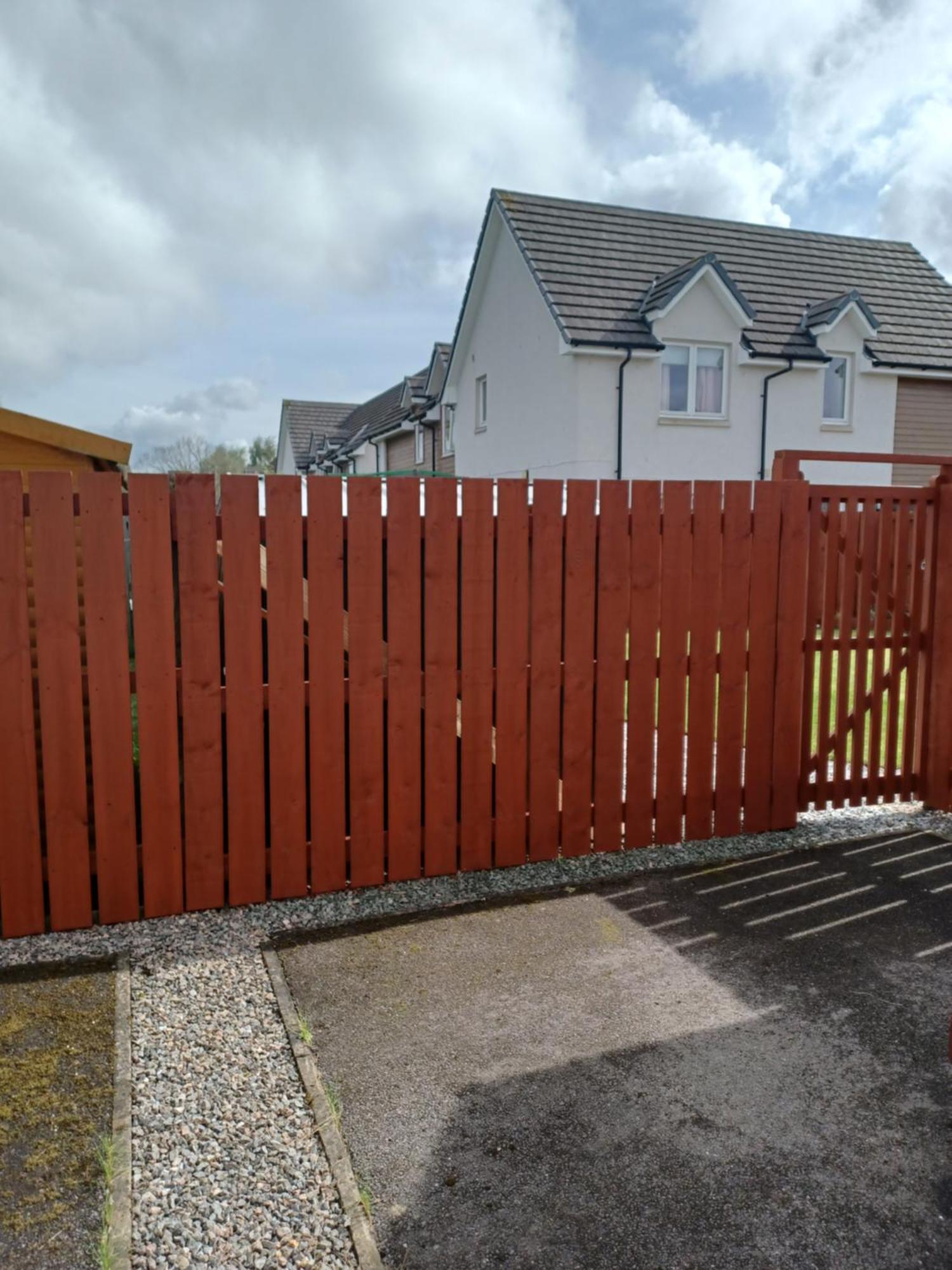 Modern 2 Bedroom Semi Detached House With Own Private Driveway Inverness