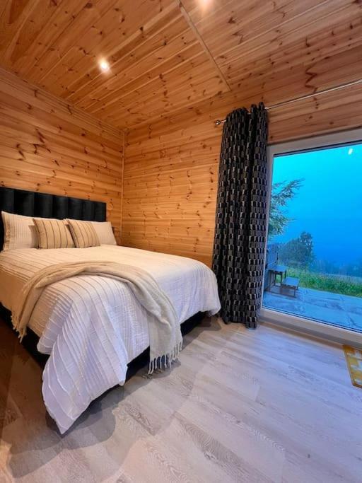 The Pod At Loch Ness Heights At Athbhinn, Iv26tu