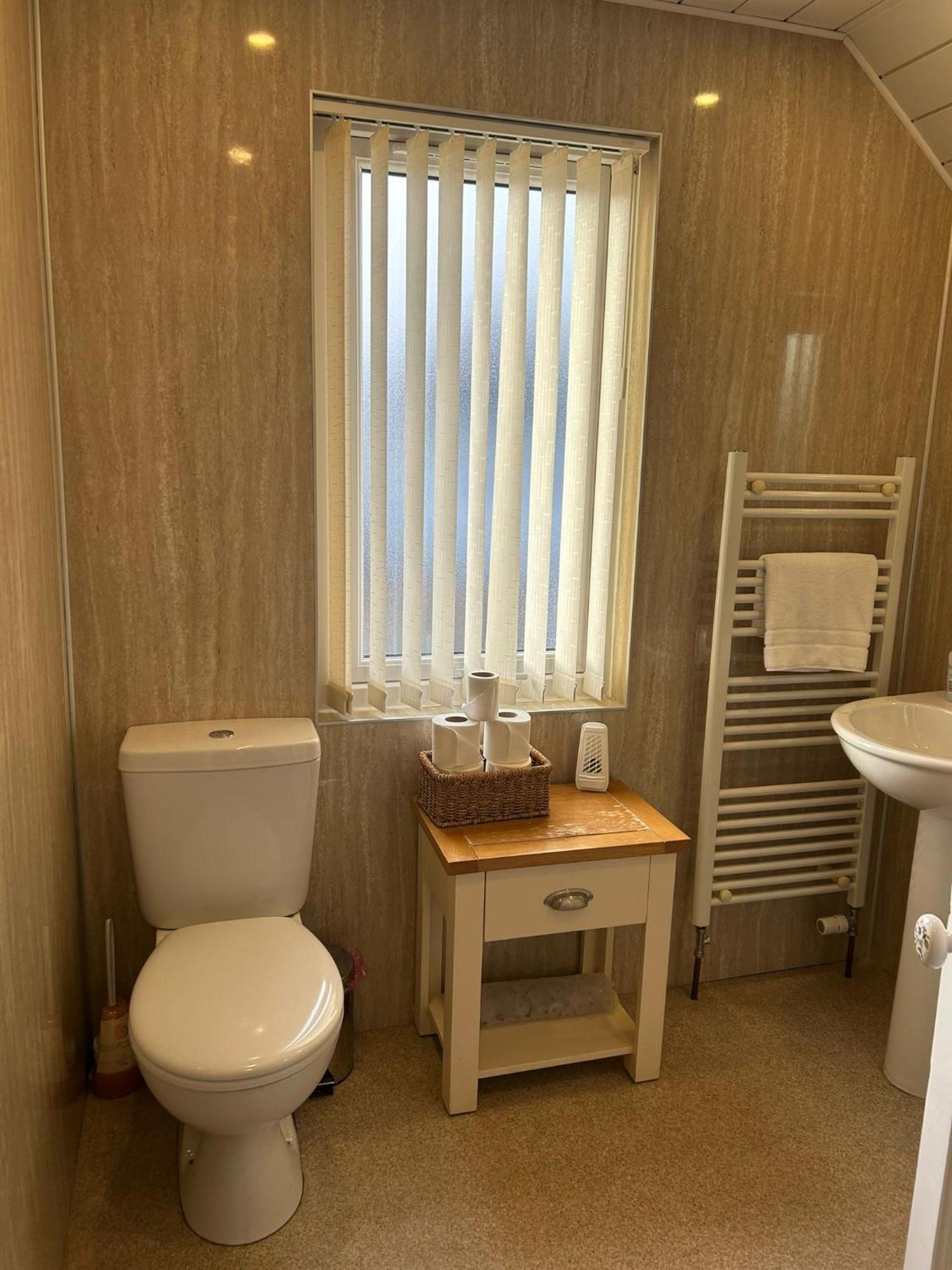 Apartment 2 Bedroom Sheneval House Free Parking *
