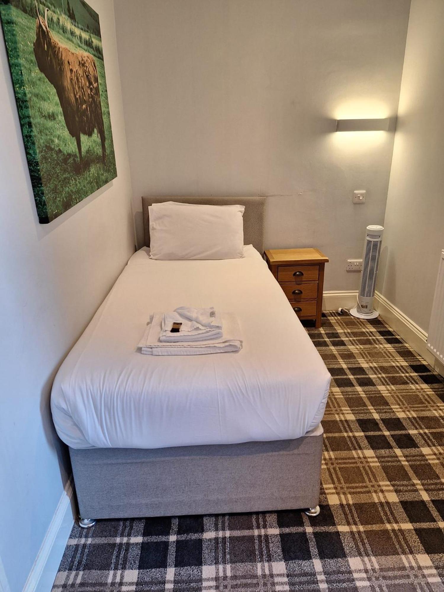 Crown & Bar Hotel Inverness