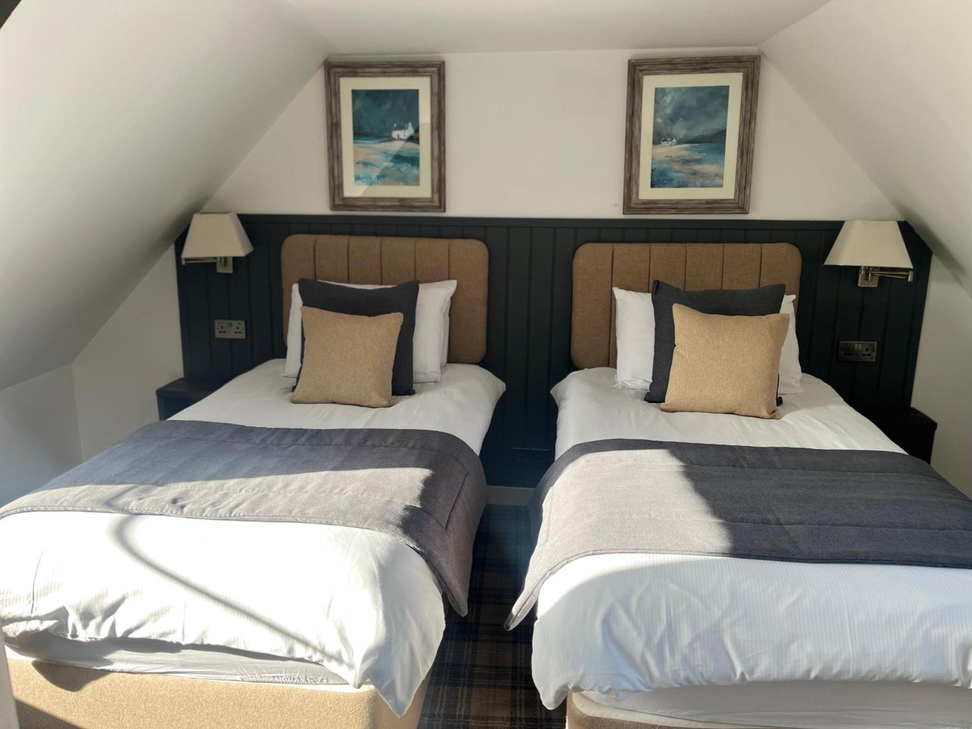 Fraser House Bed & Breakfast