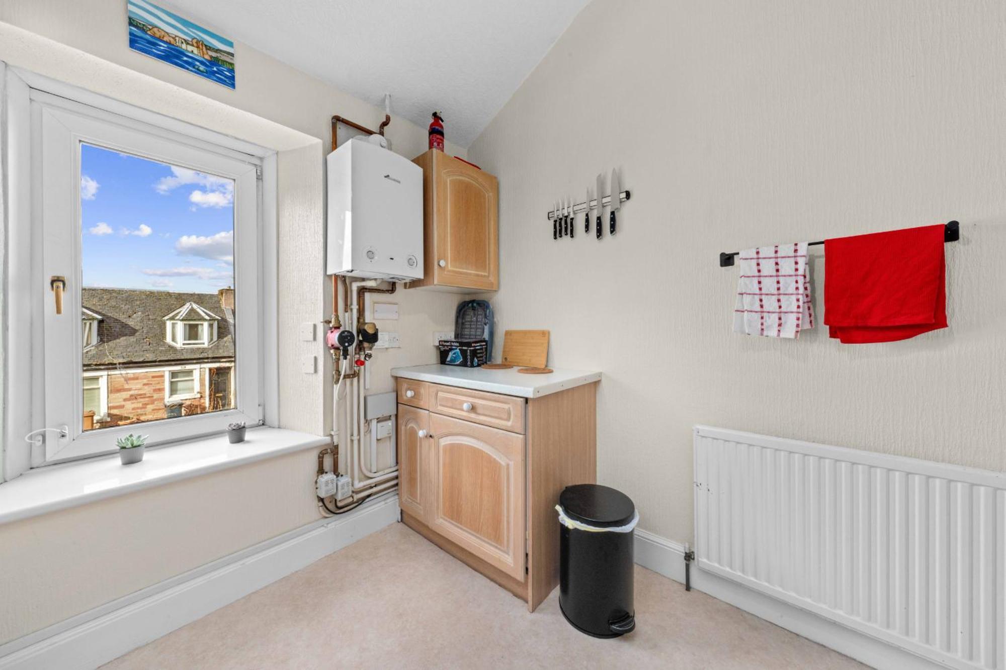 Apartment 1 Bedroom - *