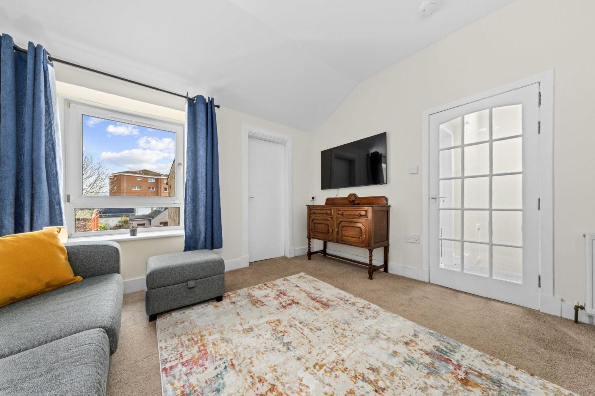 1 Bedroom - * Inverness