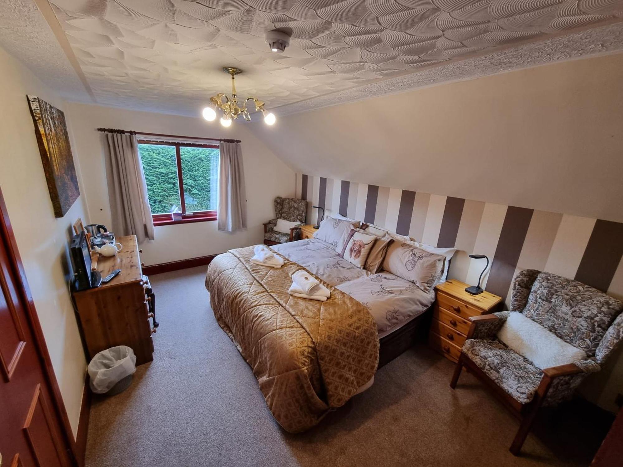 Homestay River Ness & Bothy