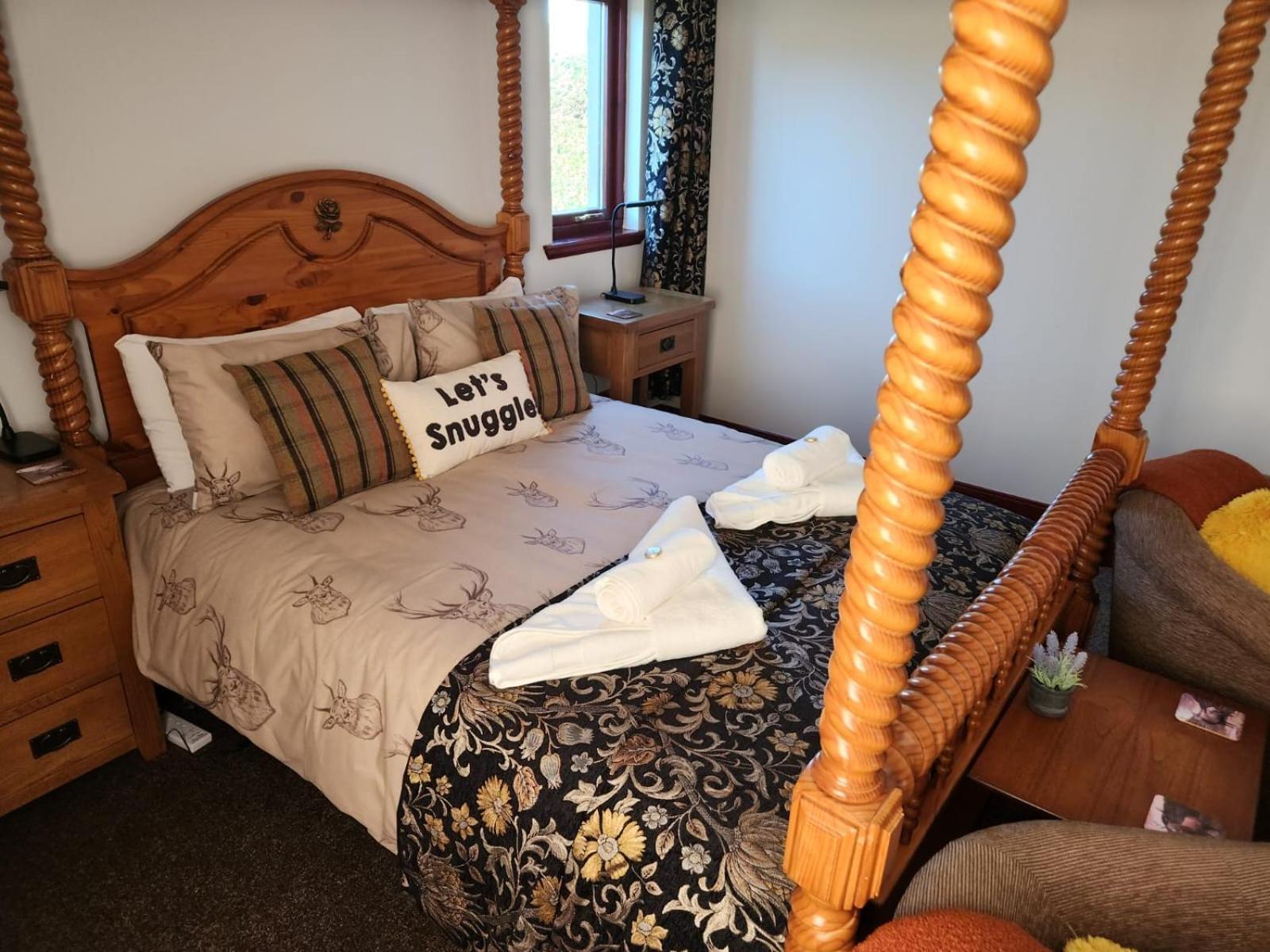 Homestay River Ness & Bothy