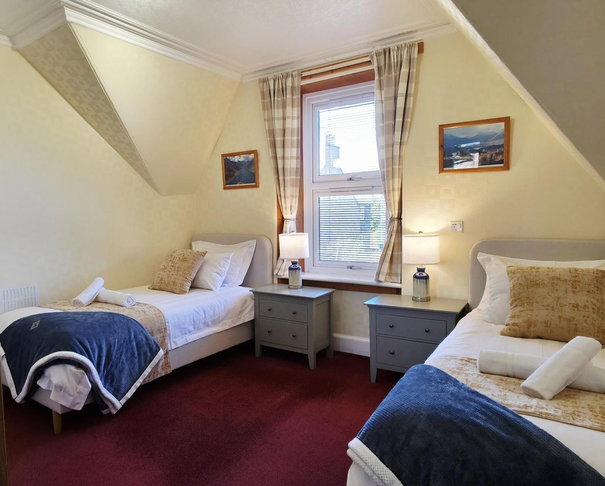 4 Bedroom House Free Parking Inverness
