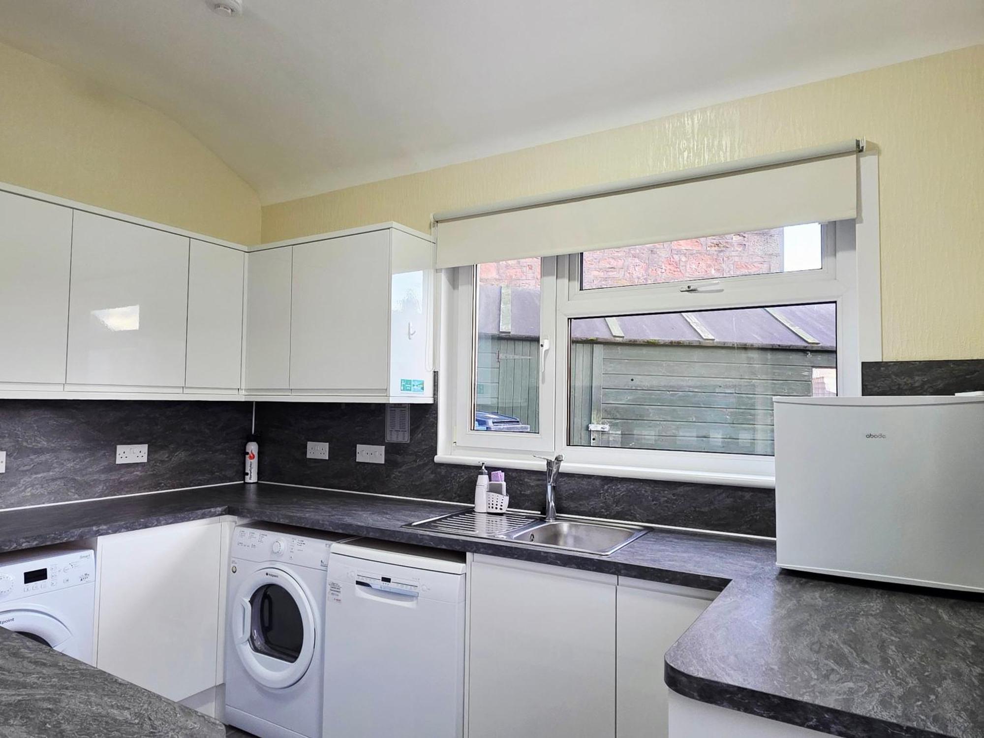 4 Bedroom House Free Parking Villa Inverness