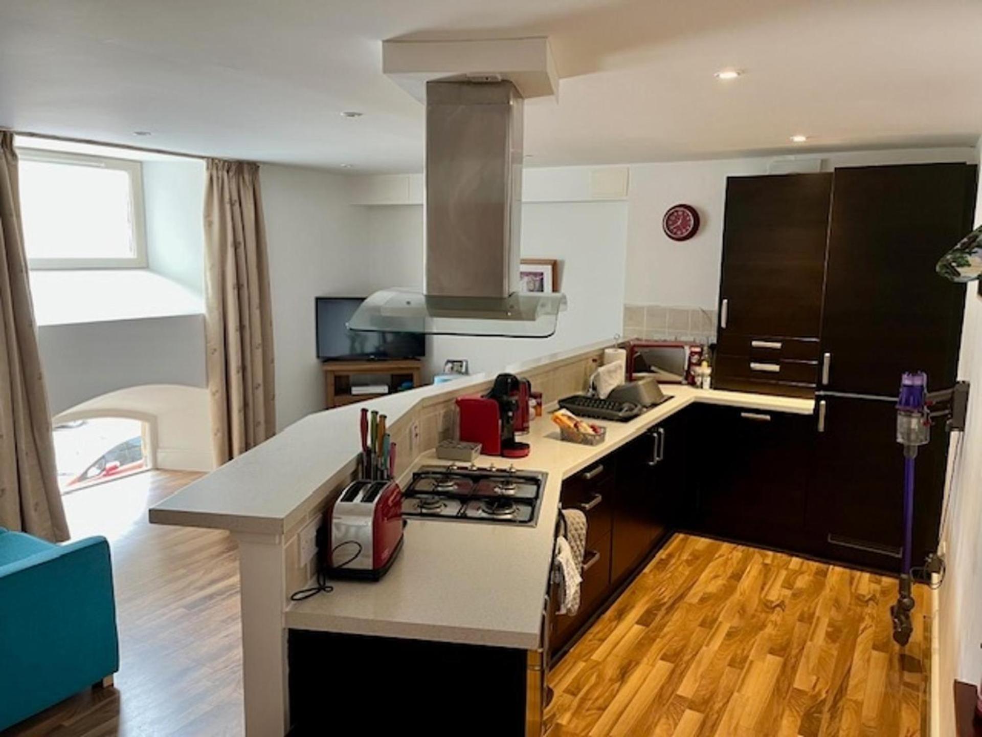 Apartment Stunning Spacious On River Ness *