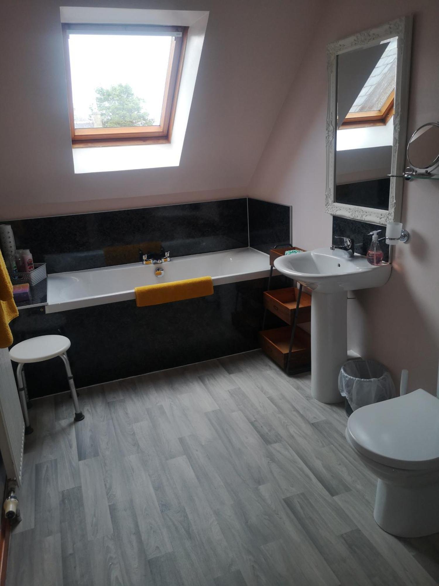 Gladstone Bed & Breakfast Inverness