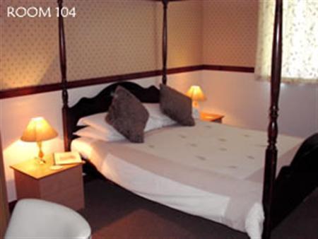 Hotel The Waterside 3*