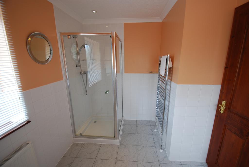 Acomodação com café da manhã  Dunlichity House 4*