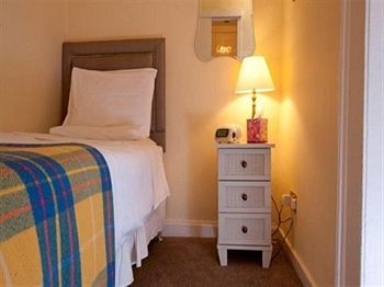 The Alexander Inverness