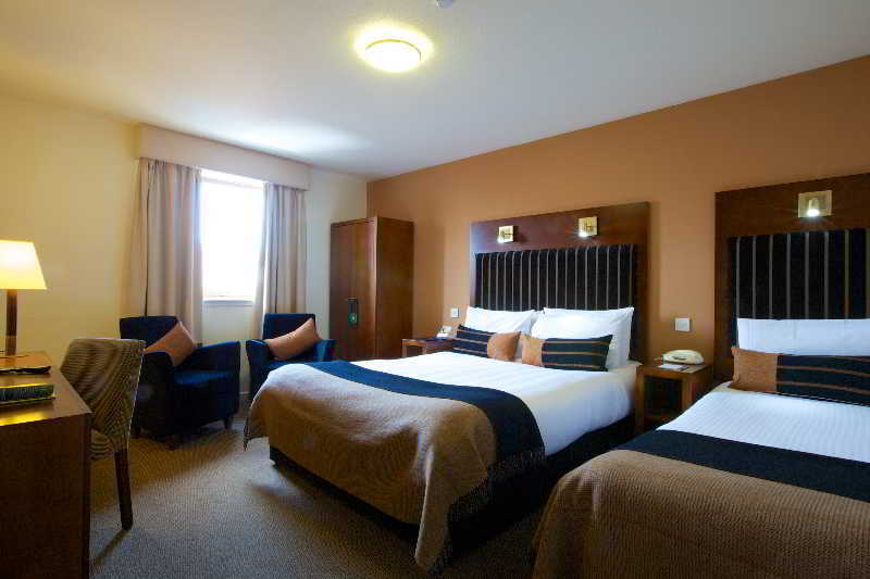 Hotel Columba By Compass Hospitality 3*