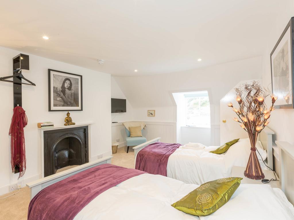 Charleston House Guest house