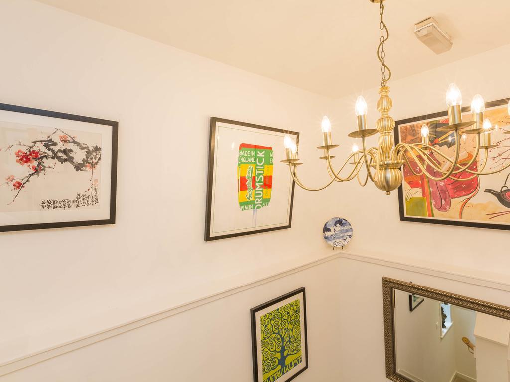 Charleston House 4*
