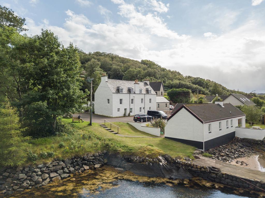 Guest house Charleston House 4*
