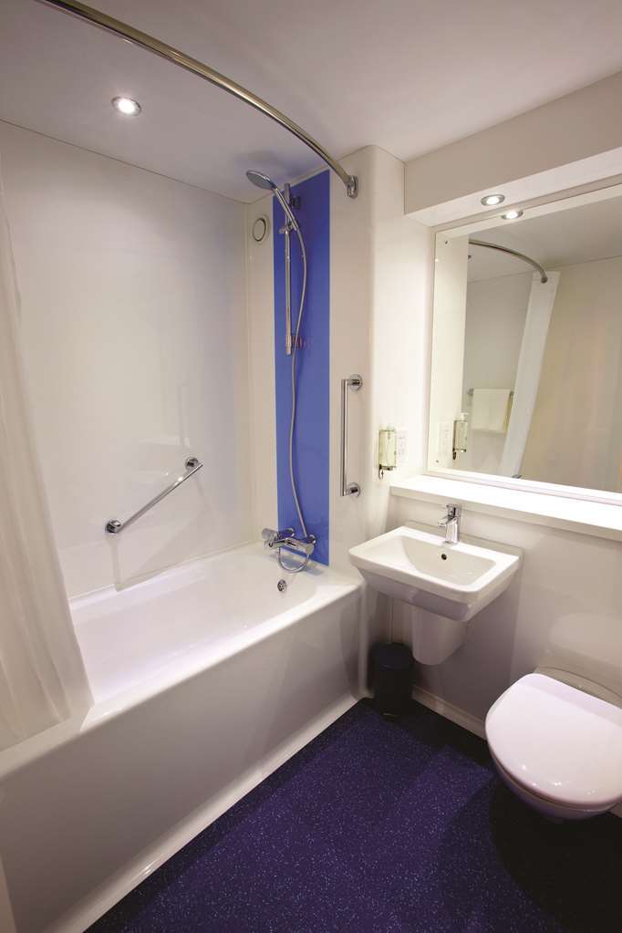 Travelodge 3* Inverness
