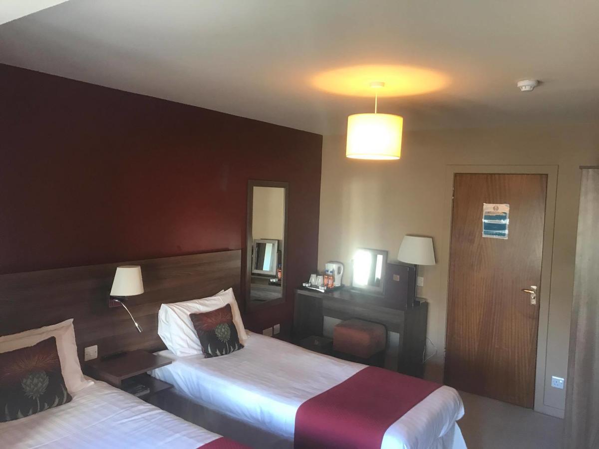 Chieftain Hotel 3*