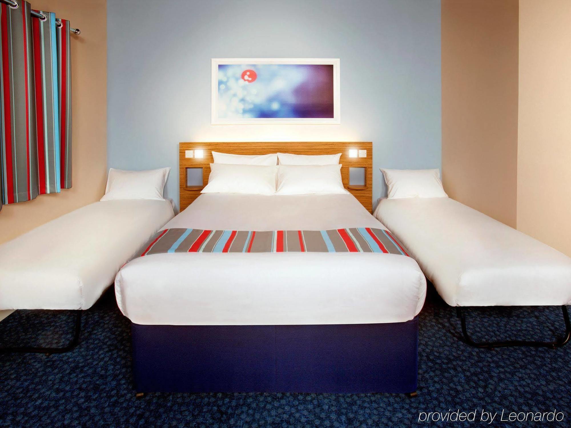 Hotel Travelodge Fairways 3*