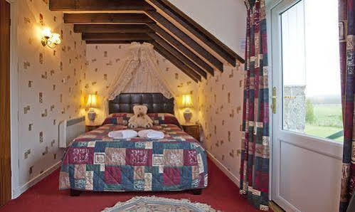 Hotel Steadings 3*