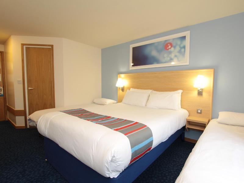 Travelodge Fairways Hotel