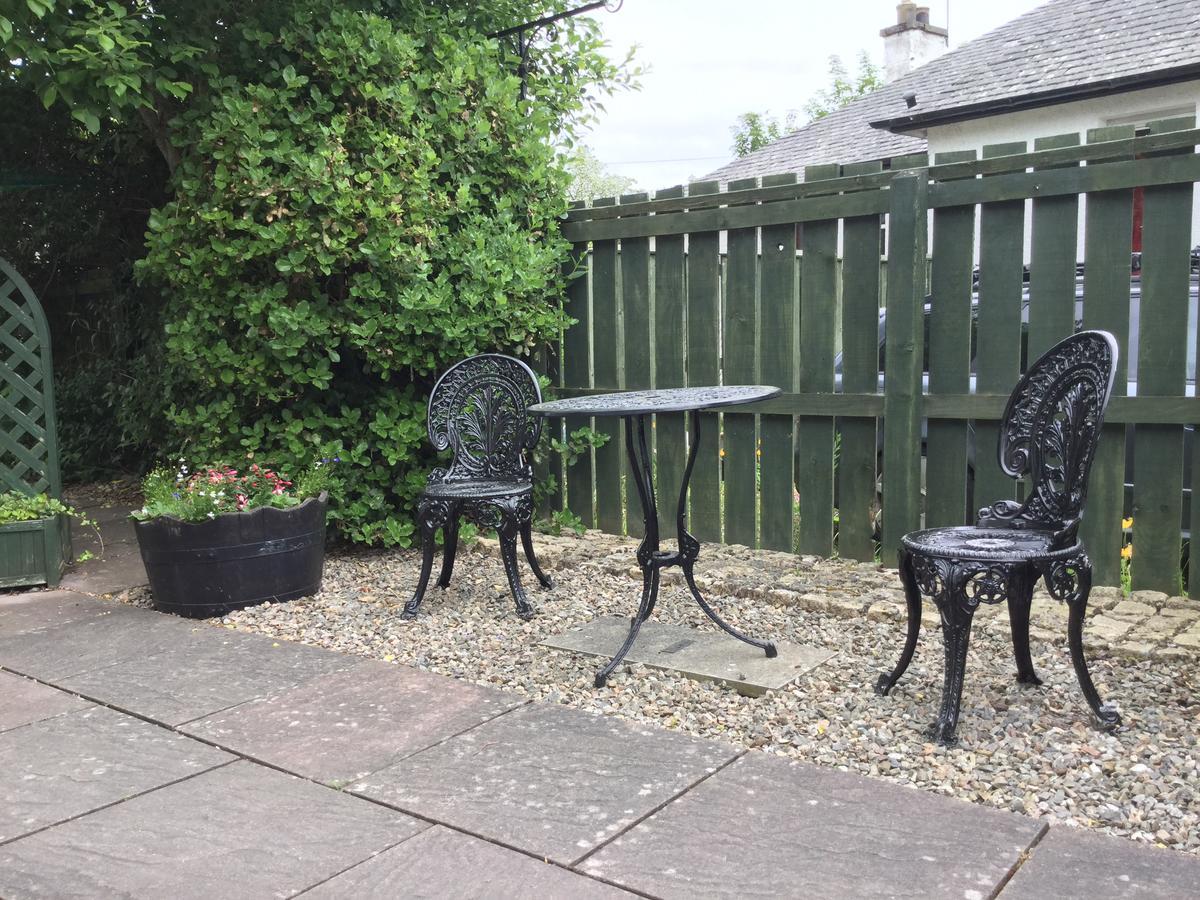 Apartment New 3 Bedroom Free Parking *