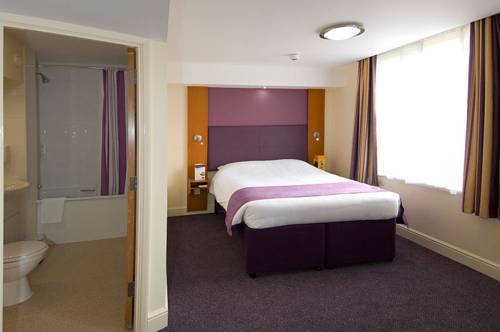 Premier East 3* Inverness