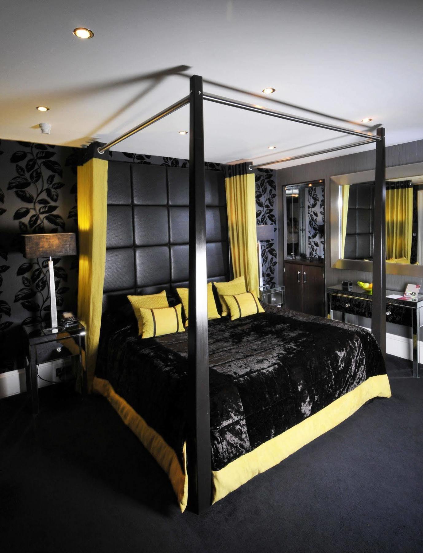 Heathmount 3*